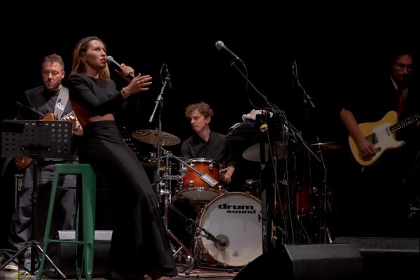 Serena Brancale Meets Angelo Valori & Medit Orchestra 24/6/22 - Foto di Luigi Bloise